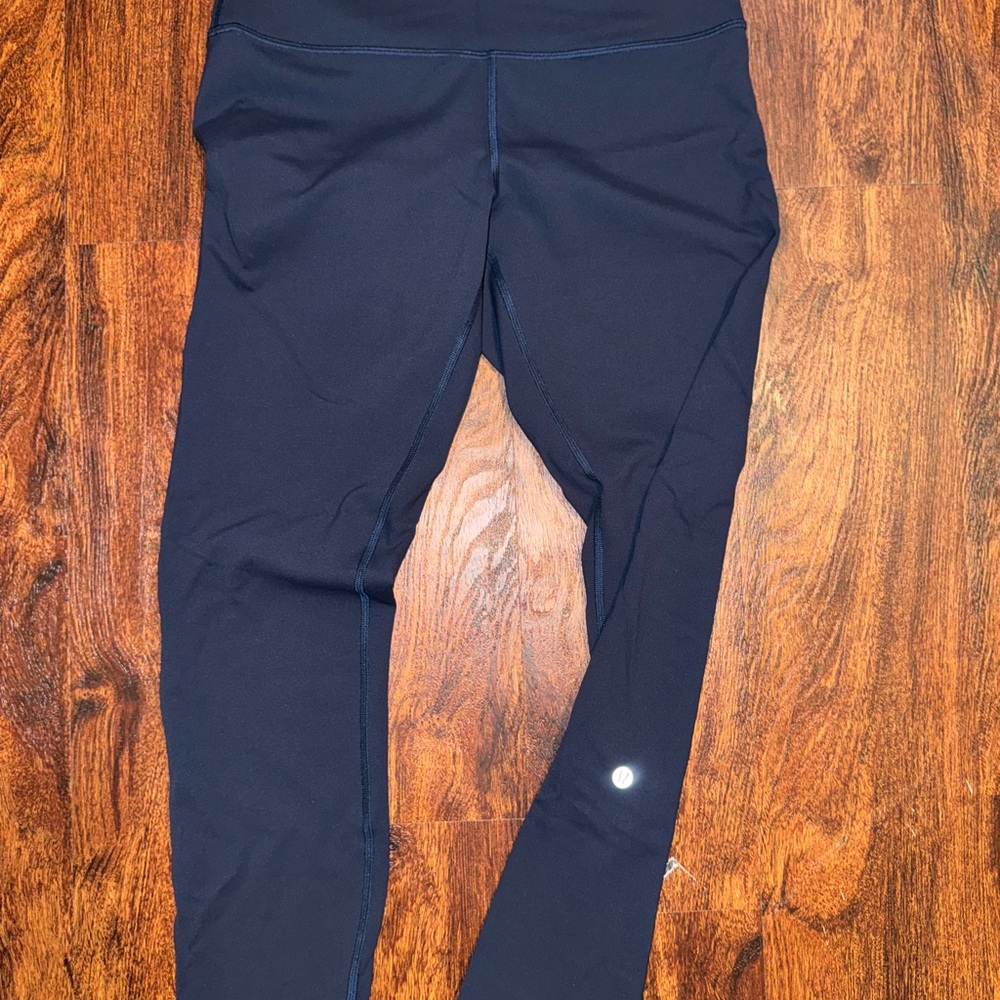 Lululemon Wunder Train leggings in Navy